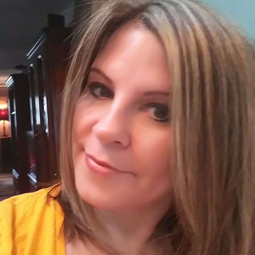 Meet your Posher, Julie